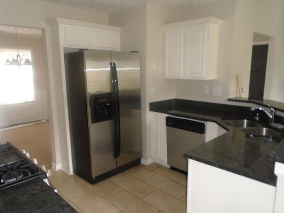 4th image of 5109 Winding Glen Dr