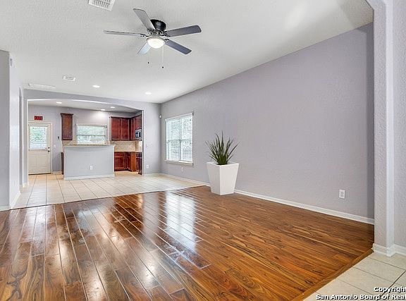 3rd image of 3907 Verde Bosque