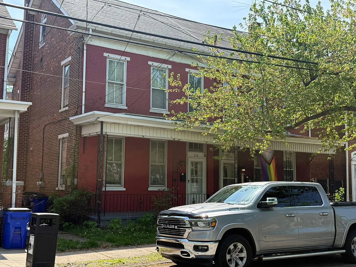 Building Photo - 310 N Charlotte St