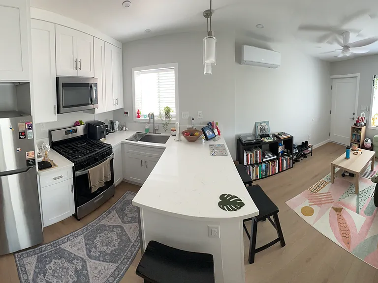 33 Willow Tree Ln #2 — Photo 3