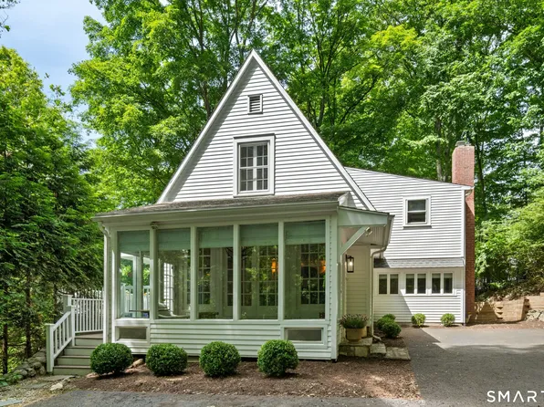 123 Lyons Plain Road, Weston, CT 06883