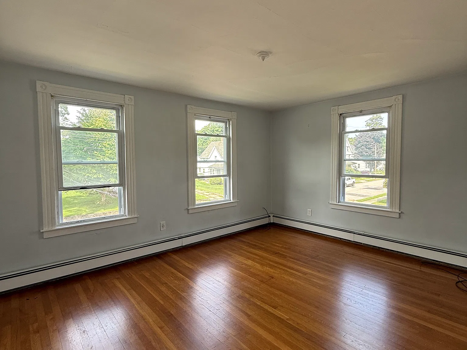 2 bed, 800 sqft, $1,800 — Photo 4