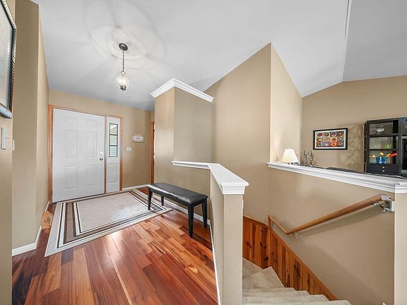 3rd image of 2336 N University DRIVE