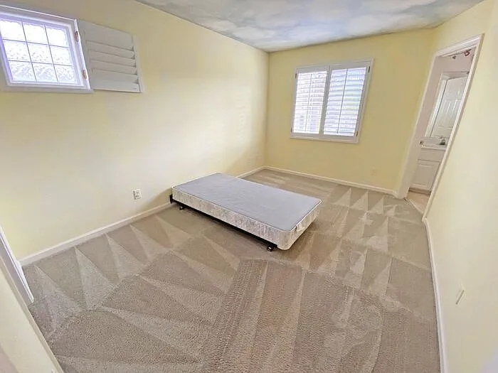 5821 Killarney Cir — Photo 23