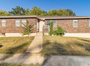 233 SE 121st Rd APT 2, Warrensburg, MO 64093