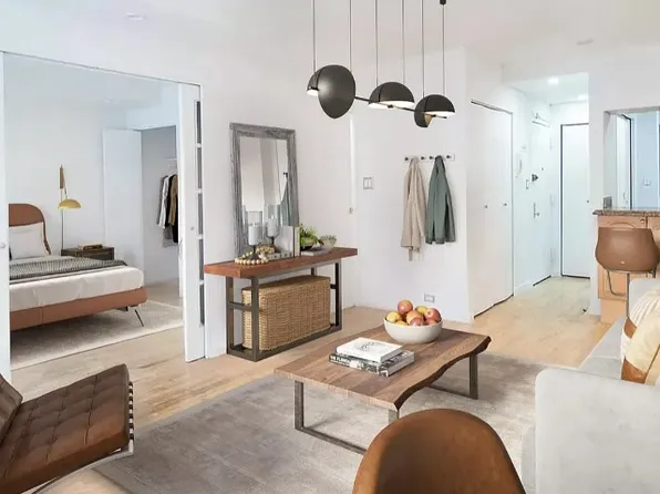 150 West 58th Street image 1 of 12