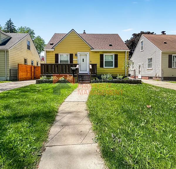 5072 Winifred St — Photo 1