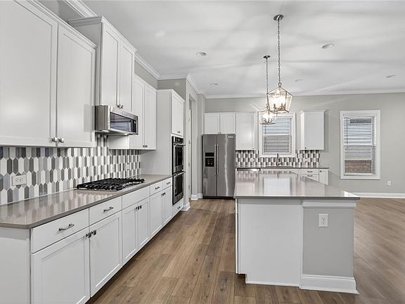 5th image of 3230 Fitzgerald Way