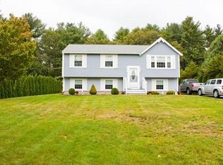 39 White Pine Dr, Taunton, MA 02780