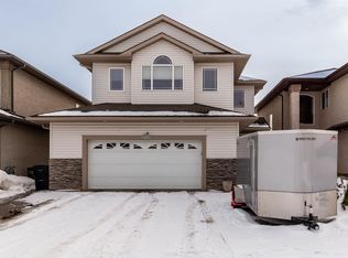 7131 168th Ave NW, Edmonton, AB