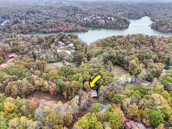 3rd image of 1046 Michaels Cove Dr