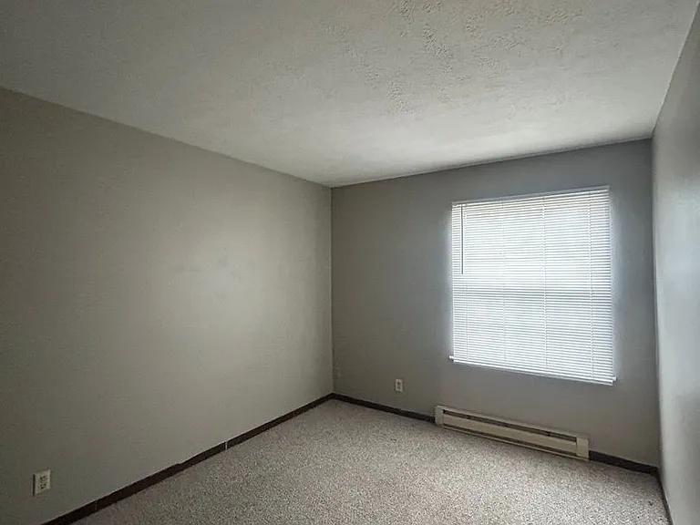 60 Ironwood Court — Photo 7