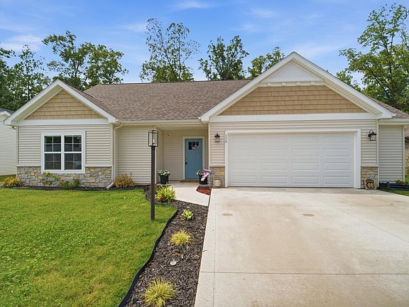 2nd image of 558 Valley River Dr
