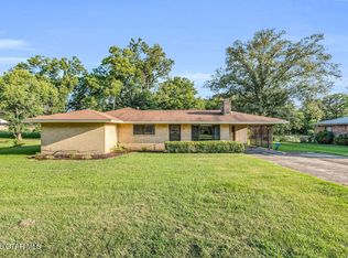 54 Warrior Rd, West Point, MS 39773