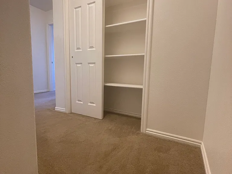1261 W Bridalwood Loop — Photo 14