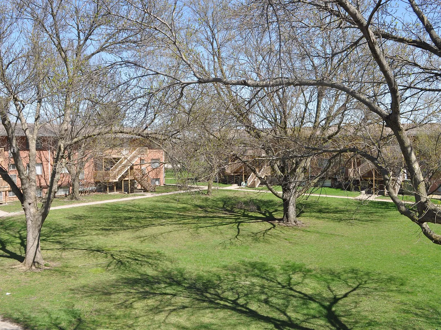 2103 Clarkview — Photo 1
