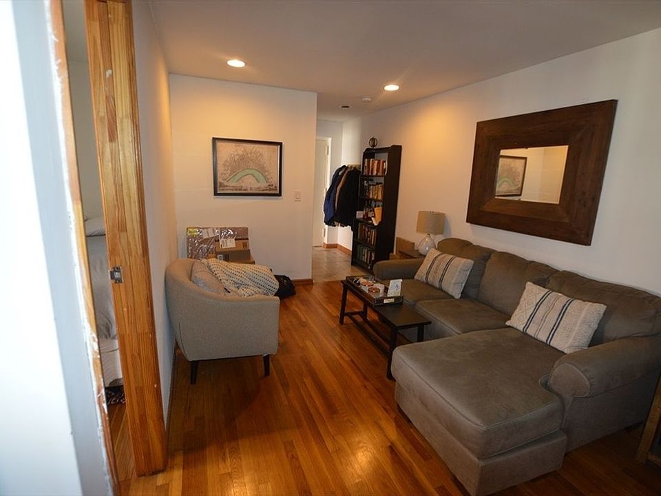 1st image of 370 W 30th St APT 12D
