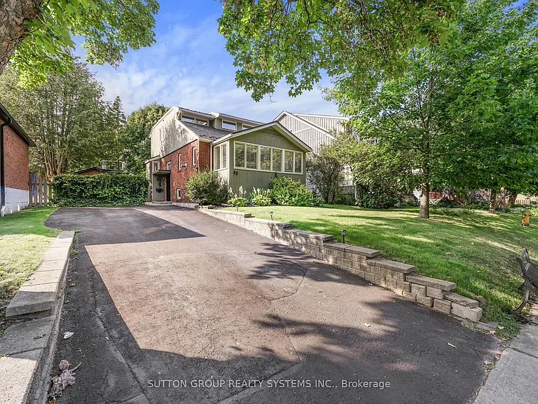 72 Glenridge Rd — Photo 1
