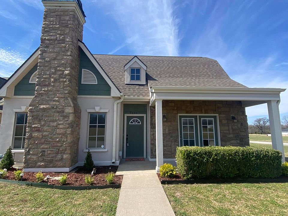 1st image of 3880 Heron Ln