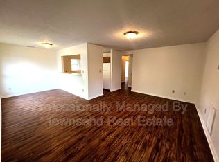 1005-4 Ancestry Dr, Fayetteville, NC 28304