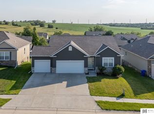 17211 Jackson Ave, Gretna, NE 68028