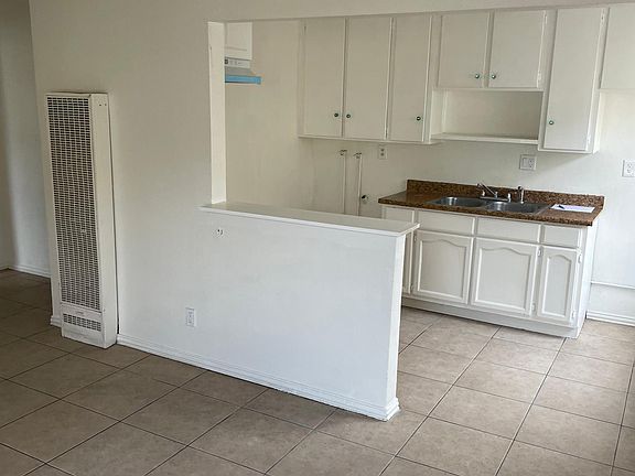 2nd image of 13531 1/4 Cerise Ave