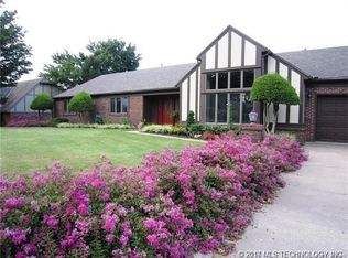 2303 Glynnwood Dr, Bartlesville, OK 74006