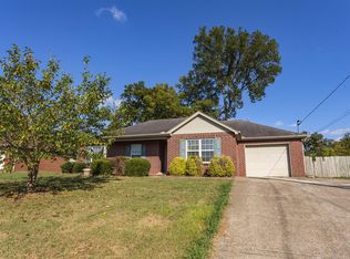 8212 Minehead Dr, Smyrna, TN 37167