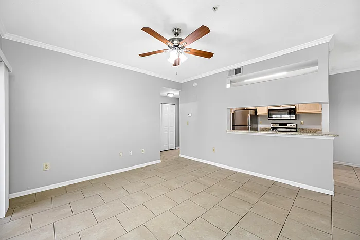 5612 Pinnacle Heights Cir #206 — Photo 10