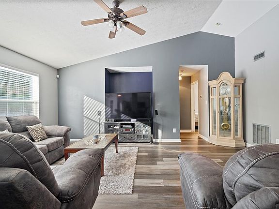 5th image of 5159 Pike Creek Ln