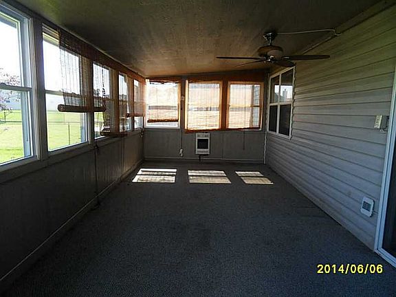 5th image of 10611 Simsbury Ct