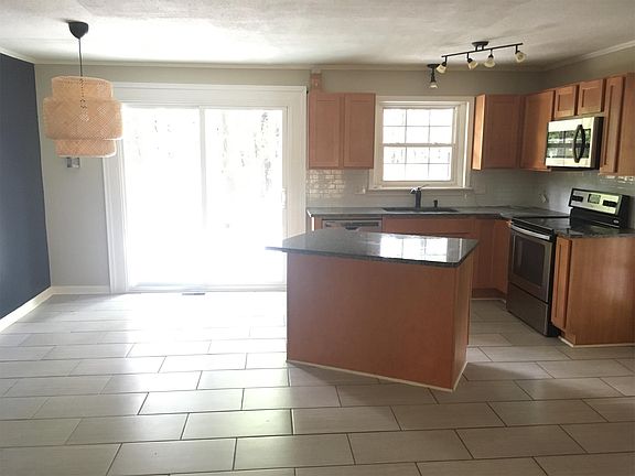 2nd image of 6015 Florence Avenue