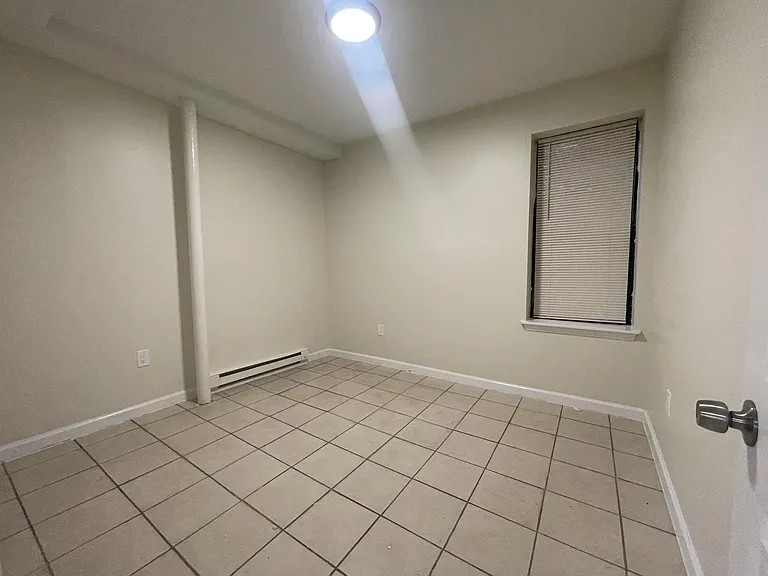 502 E Main St #1 — Photo 7