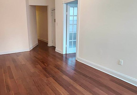 2nd image of 250 W 78th St APT 4DF