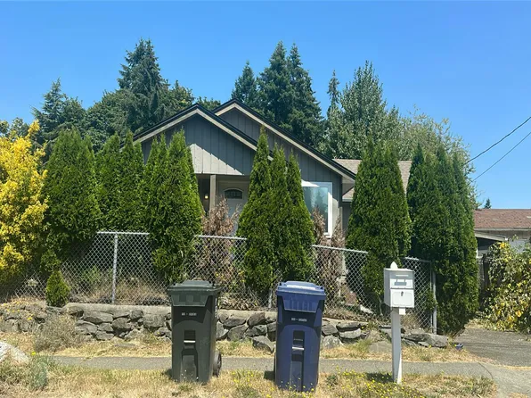 701 S 96th St, Tacoma, WA 98444