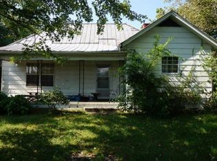 8067 E Andrew Johnson Hwy, Whitesburg, TN 37891