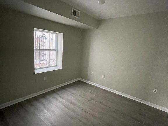 5th image of 51 Holland St #2
