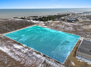 Lakeshore Dr #3, Kewaunee, WI 54216