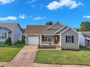 9802 Brooks Bend Rd, Louisville, KY 40258