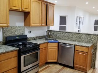 8 Landor Rd APT 2, Mattapan, MA 02126