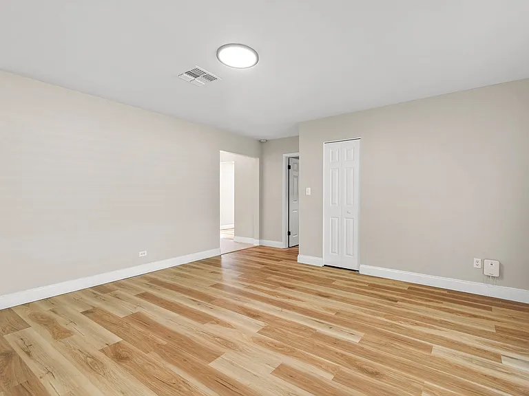 527 Cornwall Rd — Photo 11