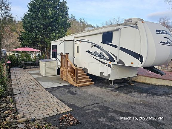 2nd image of 4229 Parkway Byp Lot 96