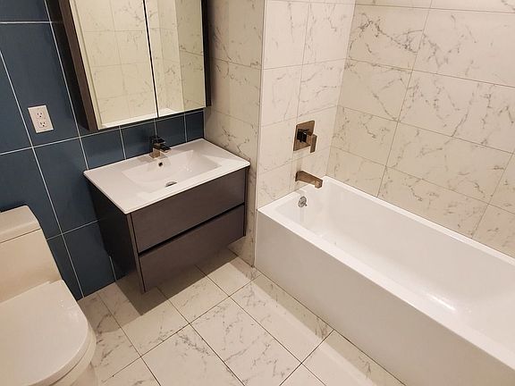 4th image of 345 Cypress Ave #7A