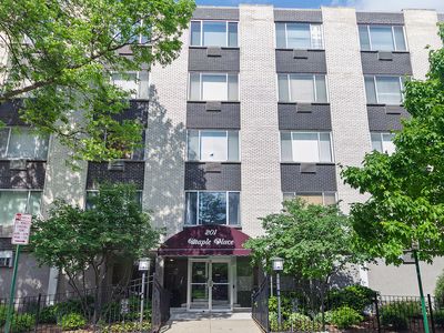 201 S Maple Ave APT 404, Oak Park, IL, 60302