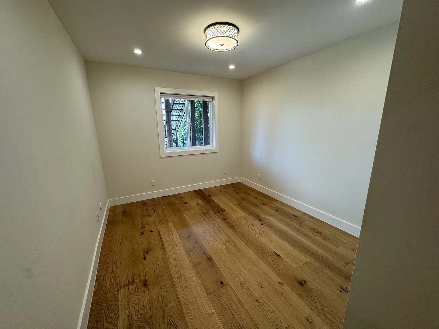 2 bed, 800 sqft, $4,895 — Photo 4