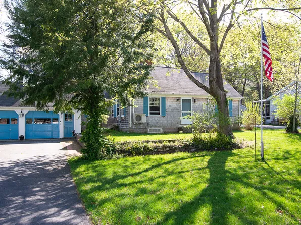 4 Dunstan Avenue, Scarborough, ME 04074