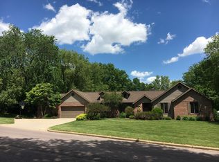 2026 Jefferson St, Baraboo, WI 53913