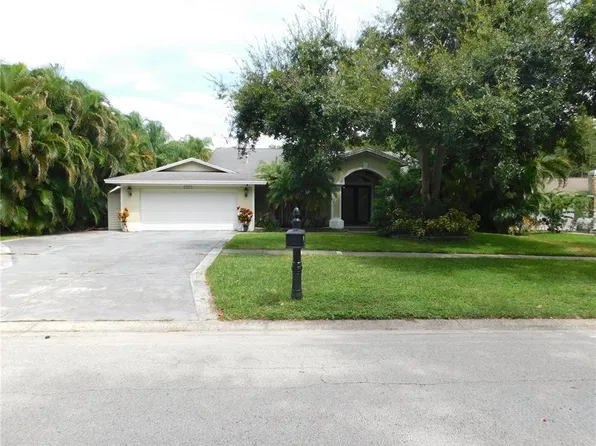 2661 Winding Wood Dr, Clearwater, FL 33761