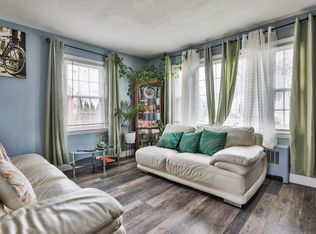 33 Exeter Ave, Manchester, NH 03103