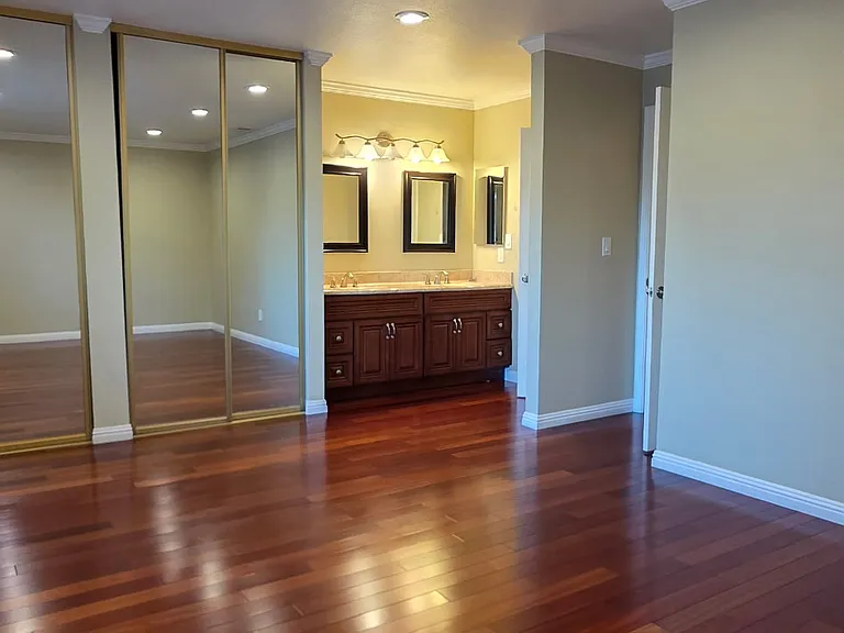 1135 Bennett Ct — Photo 13